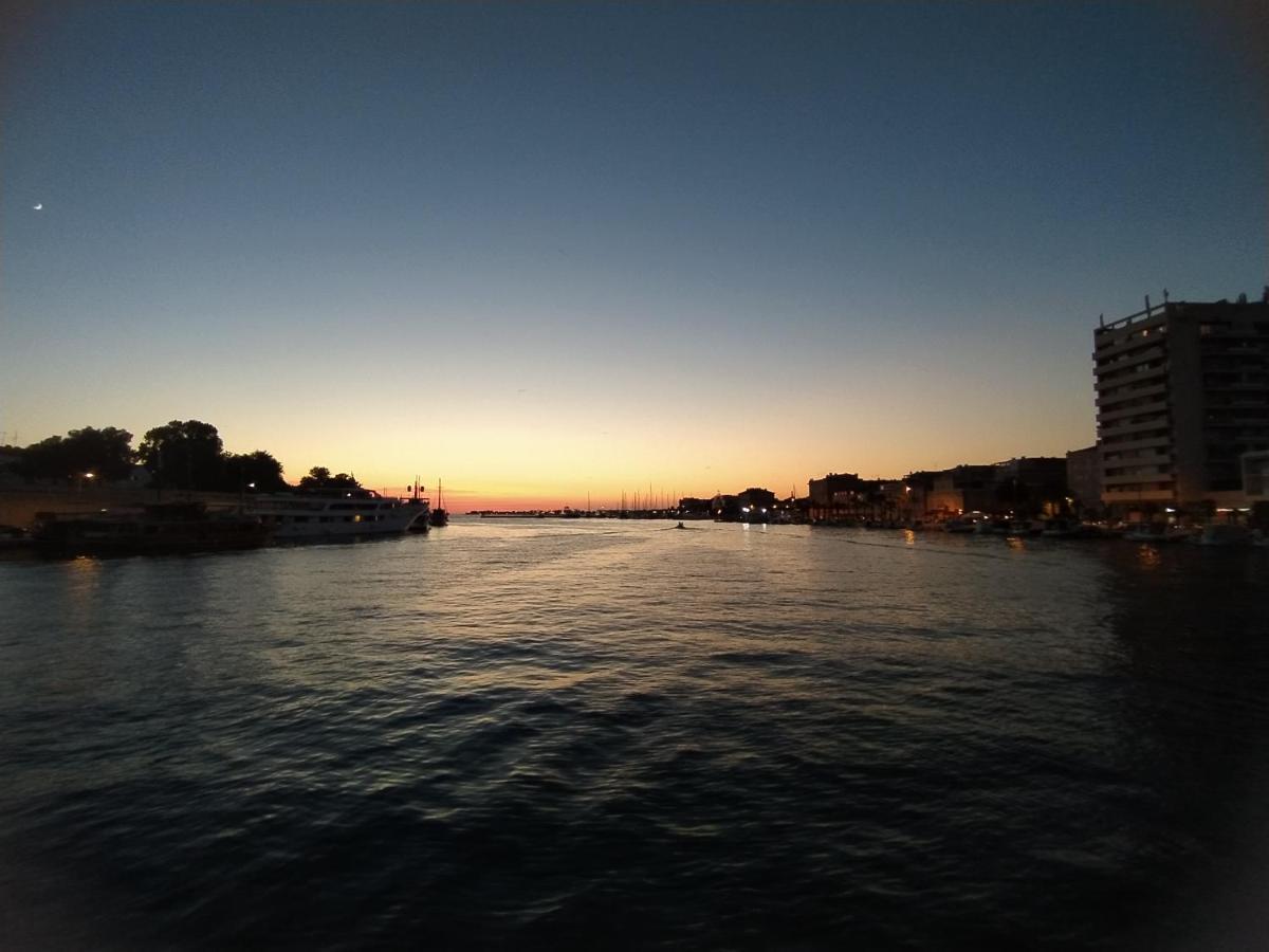 Apartment Antique Zadar - City Center エクステリア 写真