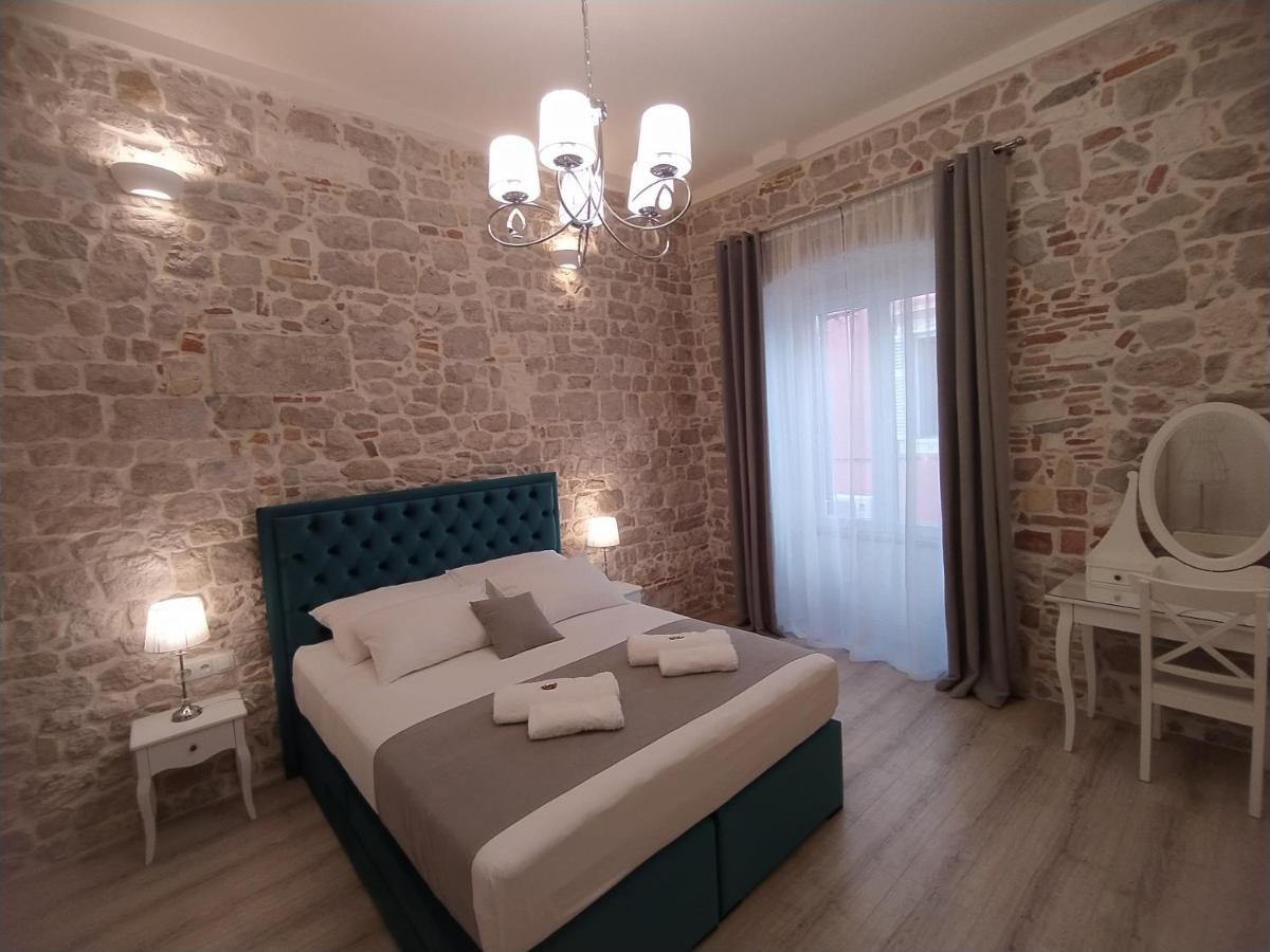 Apartment Antique Zadar - City Center エクステリア 写真