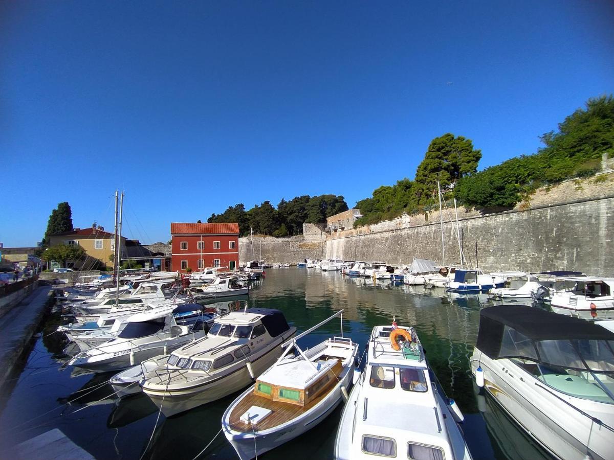 Apartment Antique Zadar - City Center エクステリア 写真