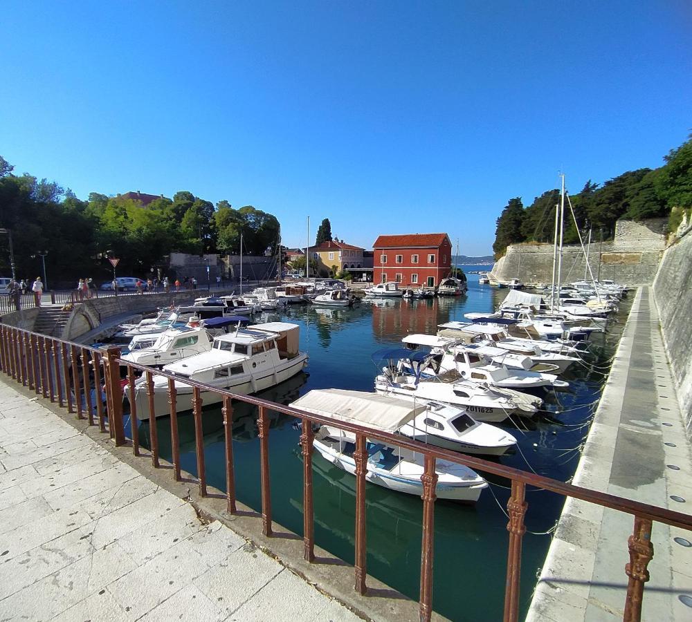 Apartment Antique Zadar - City Center エクステリア 写真