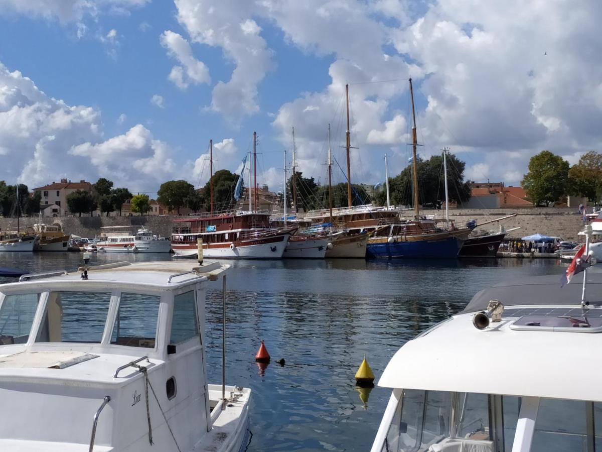 Apartment Antique Zadar - City Center エクステリア 写真