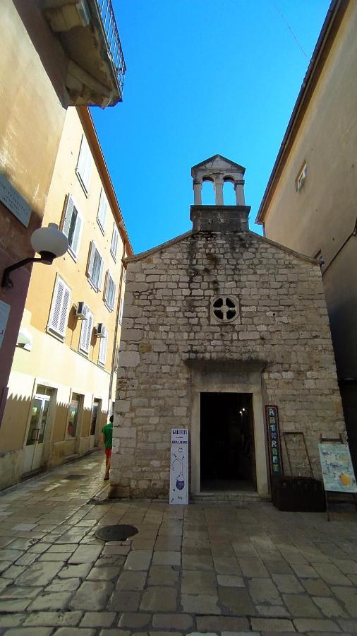 Apartment Antique Zadar - City Center エクステリア 写真